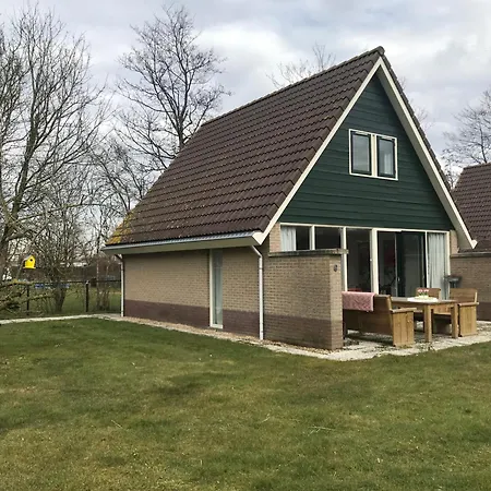 Holiday home Bungalowpark De Wielen Huis 6